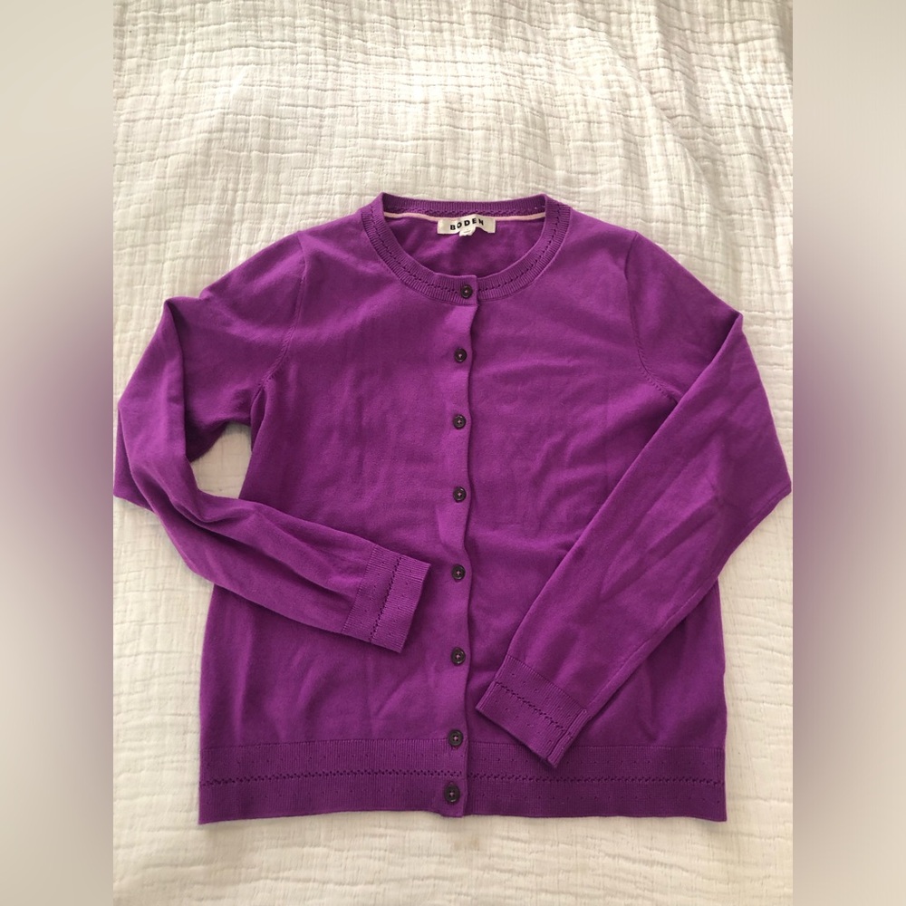 Boden Purple Women's Sweater EUC 2574